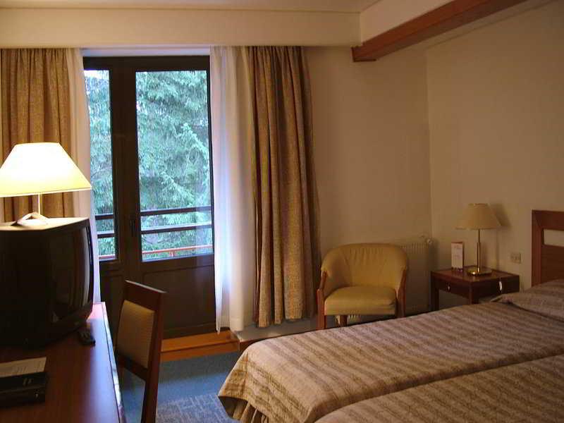 Ana Hotels Bradul Poiana Brasov Bagian luar foto